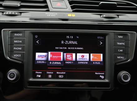 Volkswagen - Touran