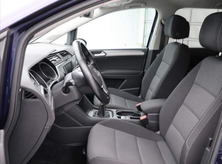 Volkswagen - Touran