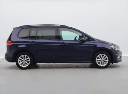 Volkswagen - Touran