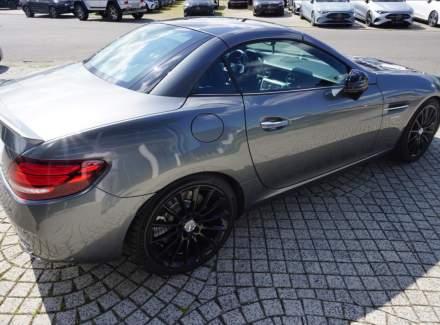 Mercedes-Benz - SLC