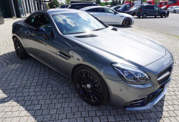 Mercedes-Benz - SLC