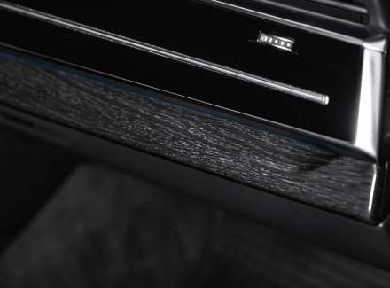 Audi - SQ8