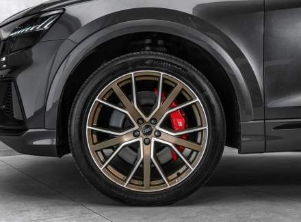 Audi - SQ8