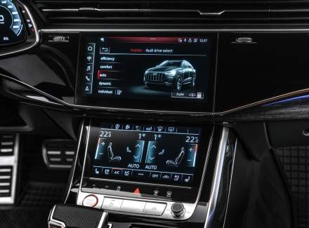 Audi - SQ8