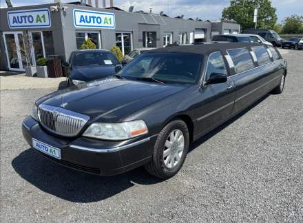 Lincoln - Town Car
