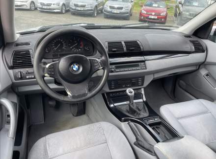 BMW - X5