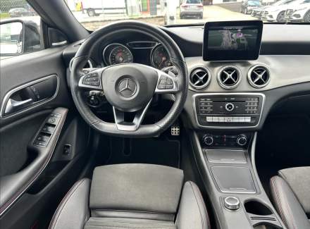 Mercedes-Benz - CLA