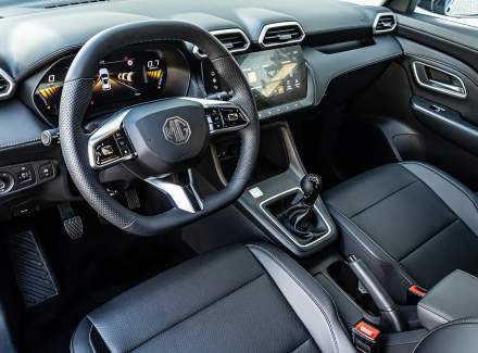MG - ZS