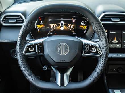 MG - ZS