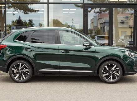 MG - ZS