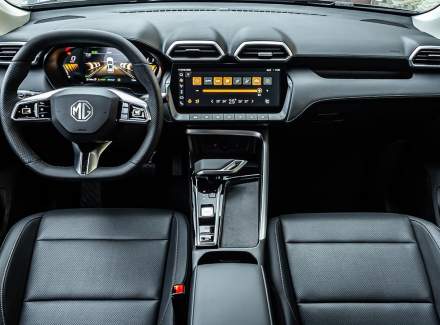 MG - ZS