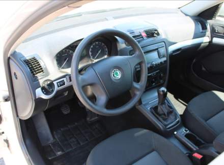 Škoda - Octavia