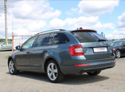 Škoda - Octavia