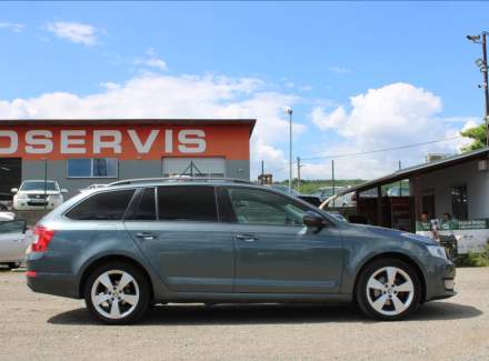 Škoda - Octavia