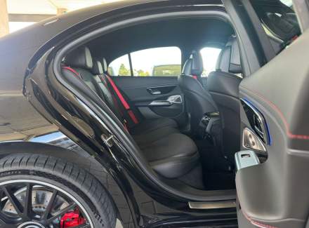 Mercedes-Benz - E-class