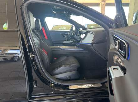 Mercedes-Benz - E-class