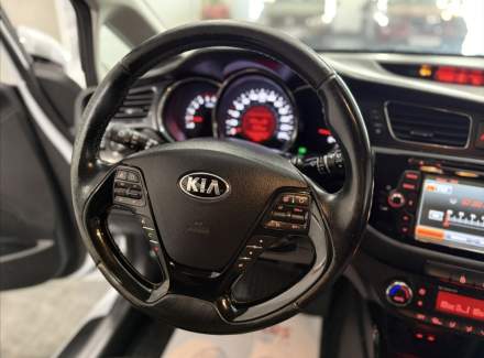 Kia - Cee'd