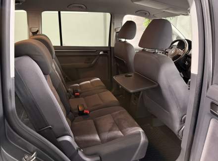 Volkswagen - Touran