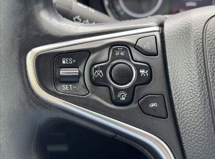 Opel - Insignia