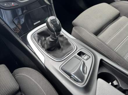 Opel - Insignia