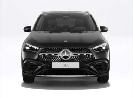 Mercedes-Benz - GLA