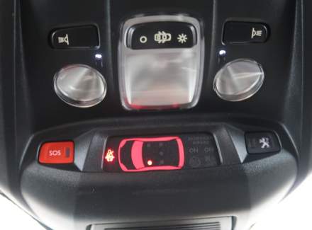 Peugeot - 3008
