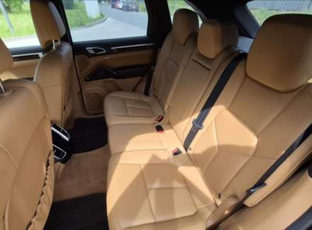 Porsche - Cayenne