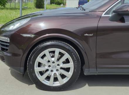 Porsche - Cayenne
