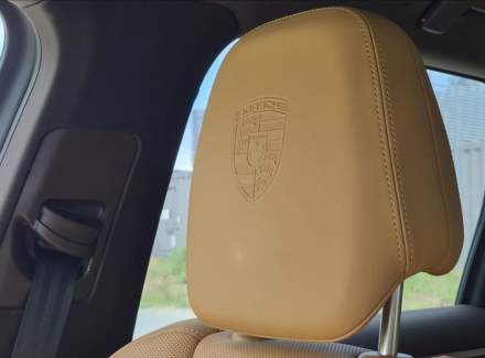 Porsche - Cayenne
