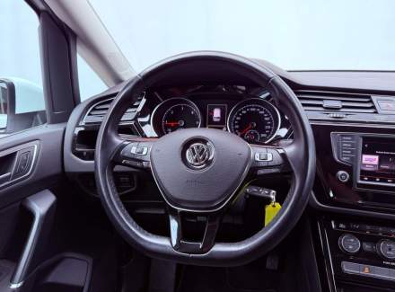 Volkswagen - Touran