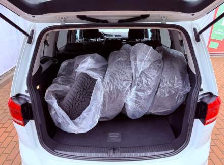 Volkswagen - Touran