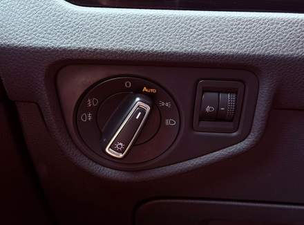 Volkswagen - Touran