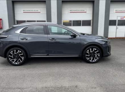 Kia - XCeed