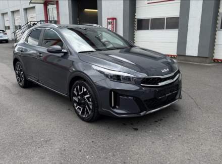 Kia - XCeed