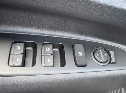 Kia - Stonic