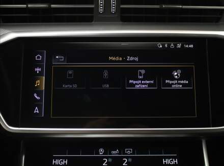 Audi - A6