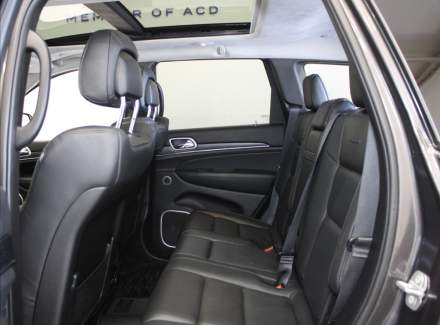Jeep - Grand Cherokee