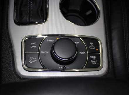 Jeep - Grand Cherokee
