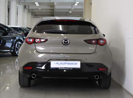 Mazda - 3