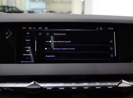 DS Automobiles - DS4