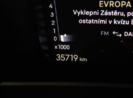 DS Automobiles - DS4