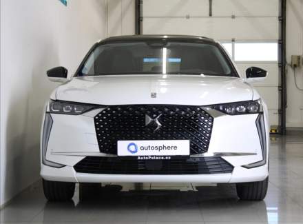 DS Automobiles - DS4