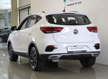 MG - ZS