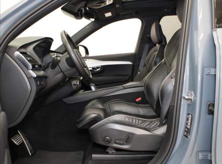 Volvo - XC90