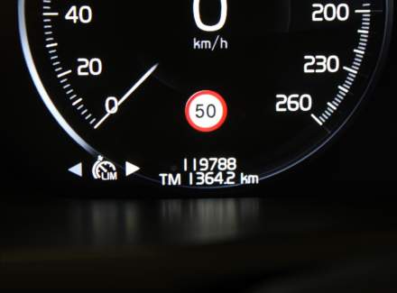 Volvo - XC90