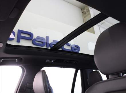 Volvo - XC90