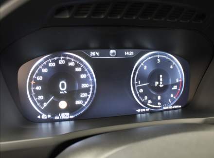 Volvo - XC90