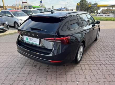 Škoda - Octavia