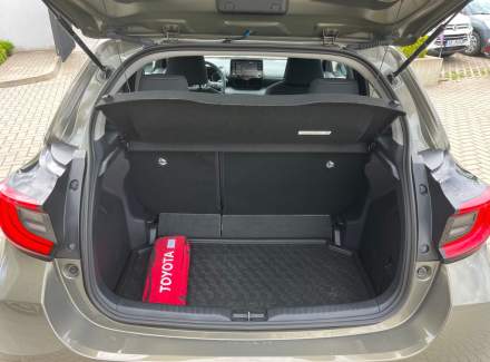 Toyota - Yaris