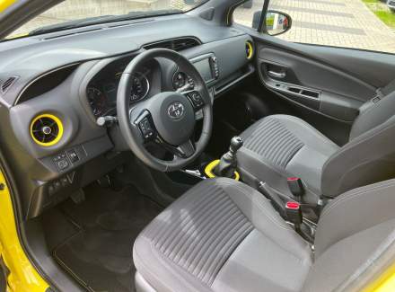 Toyota - Yaris